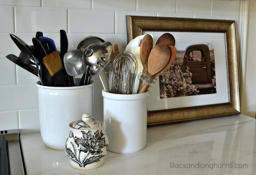 kitchen vignette