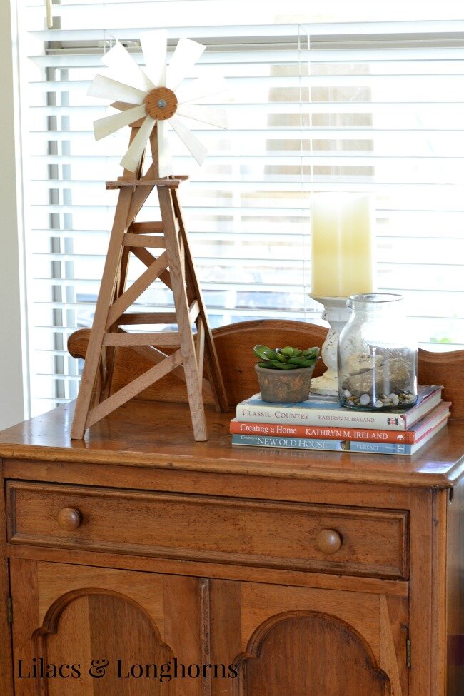 rustic table vignette