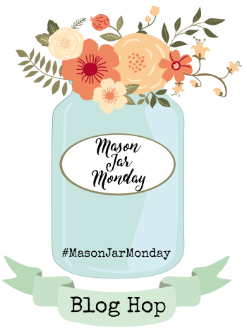 Mason Jar Monday crafts with jars / Lilacs and Longhorns